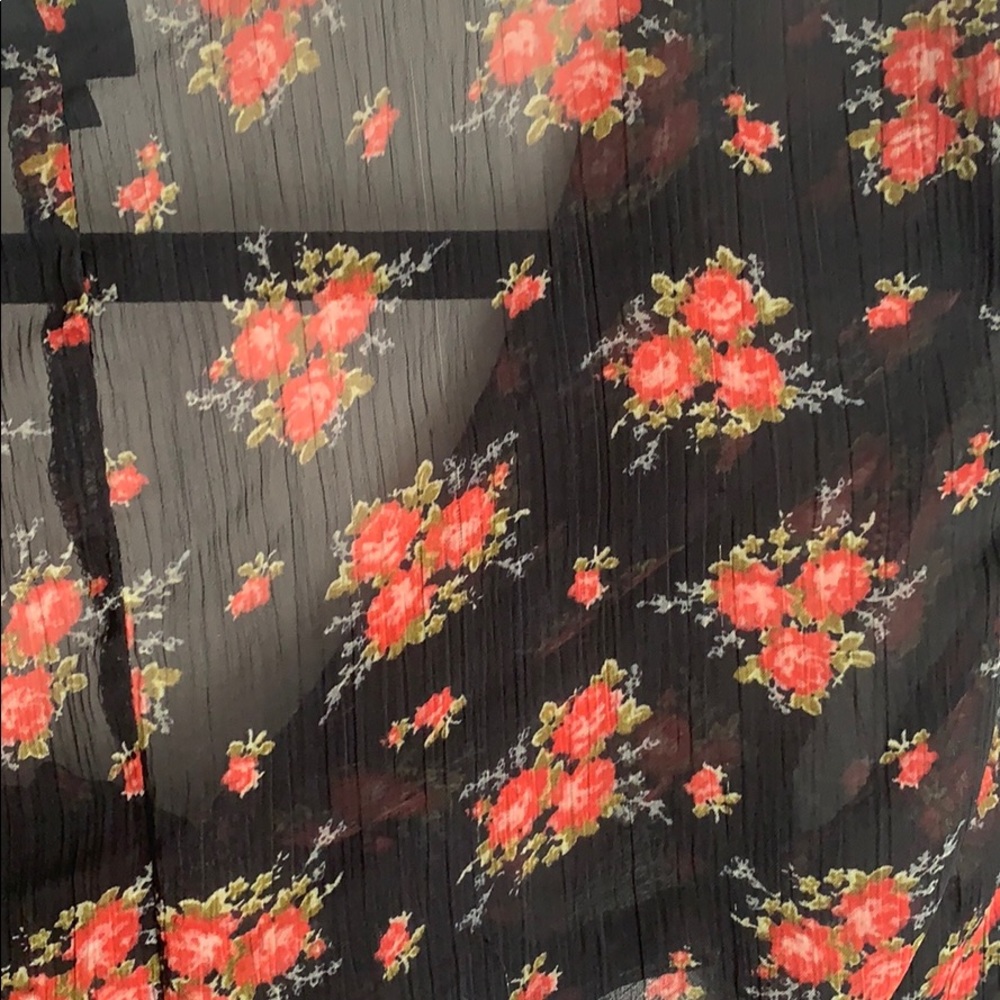 Tie up crop top - Picture 3 of 4